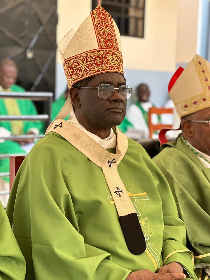 S.E Mgr Jean MBARGA, archevêque métropolitain de Yaoundé